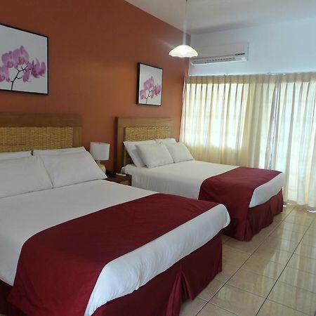 Flamboyant Hotel & Villas St. George's ภายนอก รูปภาพ