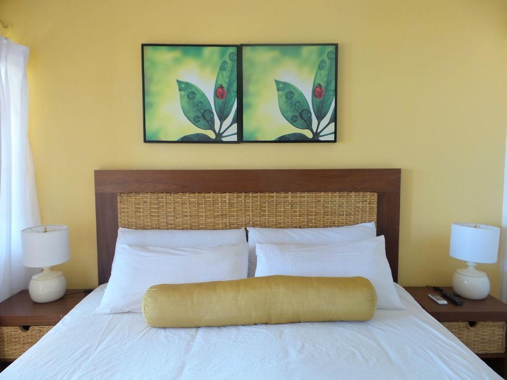 Flamboyant Hotel & Villas St. George's ภายนอก รูปภาพ